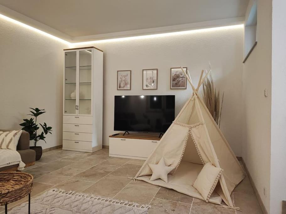 -Stadthaus Ida- Mit Grosser Dachterasse, Am Schlosspark, Luftkurort Kisslegg, Boxspringbetten, Kaffeevollautomat, Smarttv, Familienfreundlich, Grosszuegig, Zentral Kültér fotó