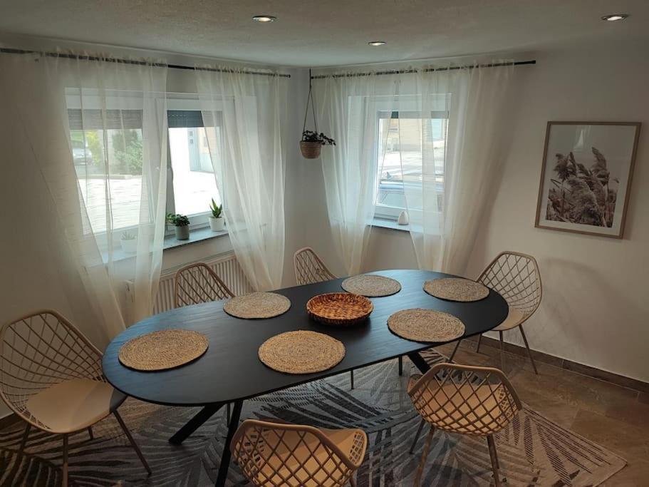-Stadthaus Ida- Mit Grosser Dachterasse, Am Schlosspark, Luftkurort Kisslegg, Boxspringbetten, Kaffeevollautomat, Smarttv, Familienfreundlich, Grosszuegig, Zentral Kültér fotó